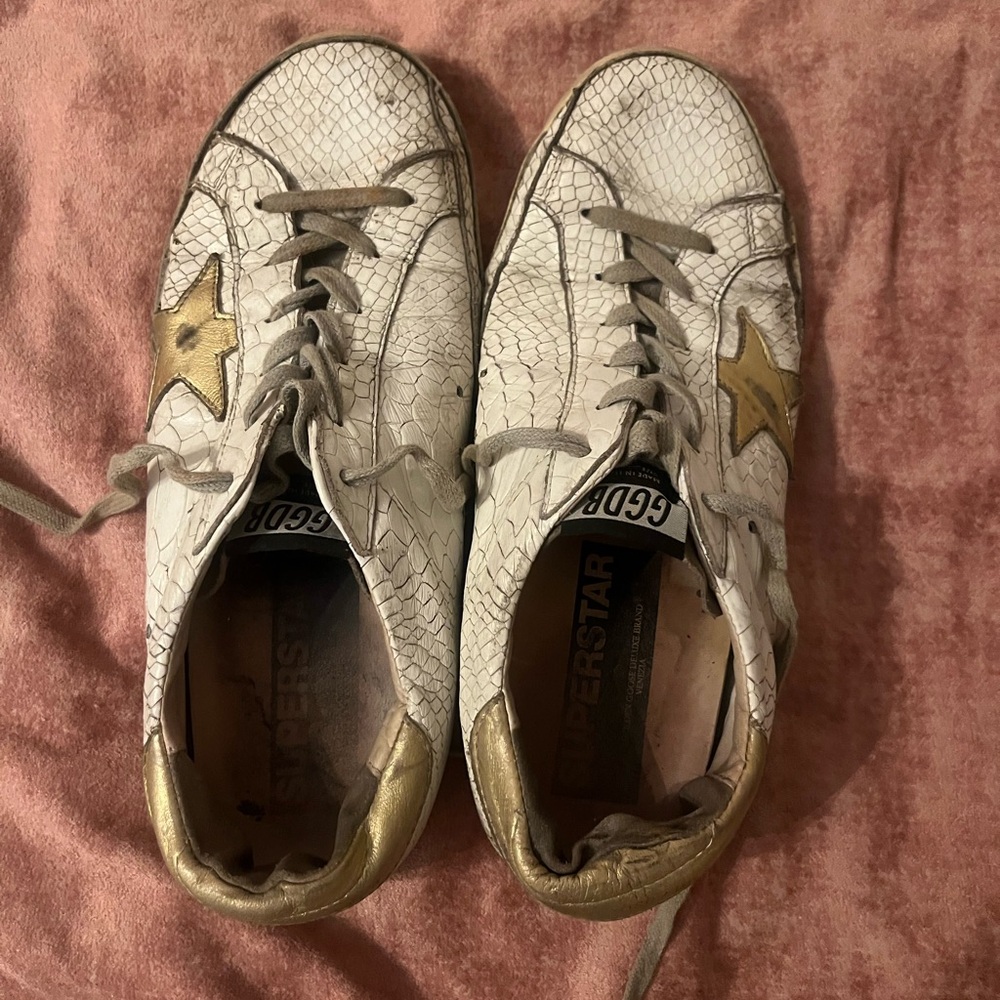 Golden Goose Superstars - EU41 - well worn